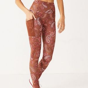 Leggings - XS high rise paisley sporty leggings w/ crossover waistband, NWT